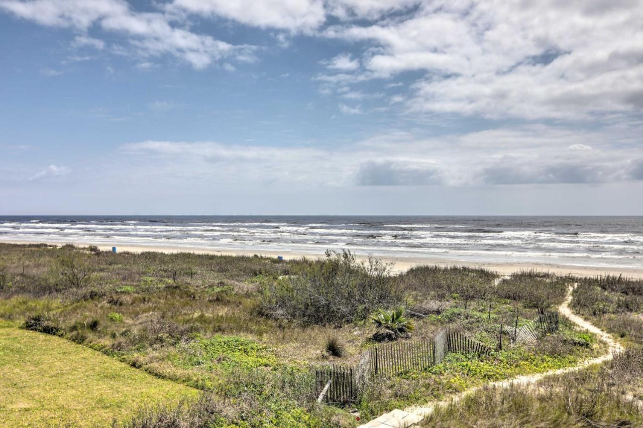 Oceanfront Galveston Home - Walk To Beach! Exterior foto